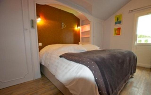 ホテル Castel Du Pont D Oly Jurançon 部屋 写真